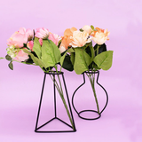 Minimalist Outline Flower Vase